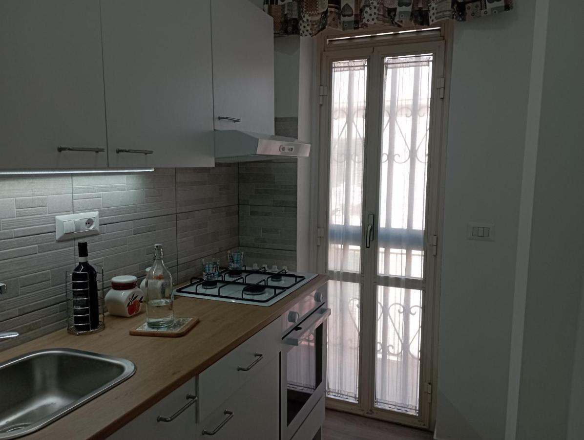 Casa Ingam - Mini Appartamento Sul Litorale Di Torre Del Greco Exteriör bild
